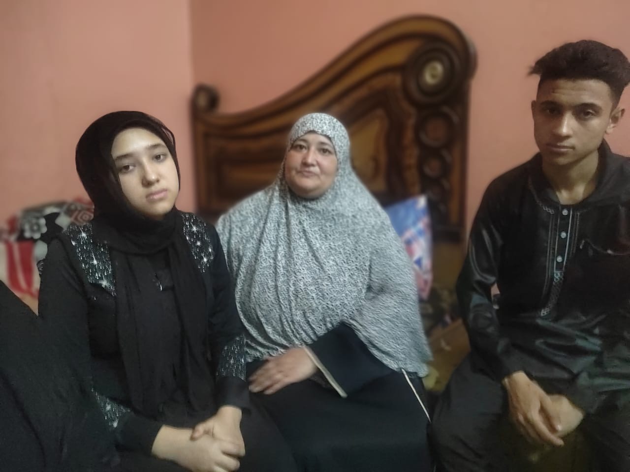 تقدمها مديرية العمل بالمحافظة    200 ألف جنيه لأسرة العامل شهيد سقف المسجد 