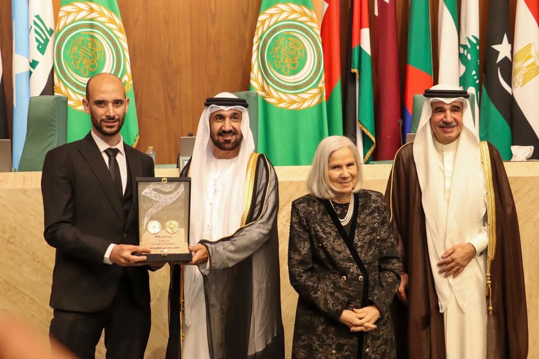 * يقوم به شقيقان من الحلابية ببني سويف  * مشروع ضخم لحوسبة اللغة العربية