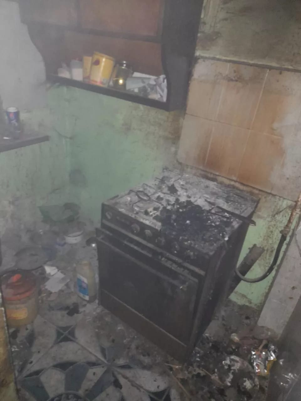 لخلافات مع والدته   شاب يشعل النيران في منزل الاسرة