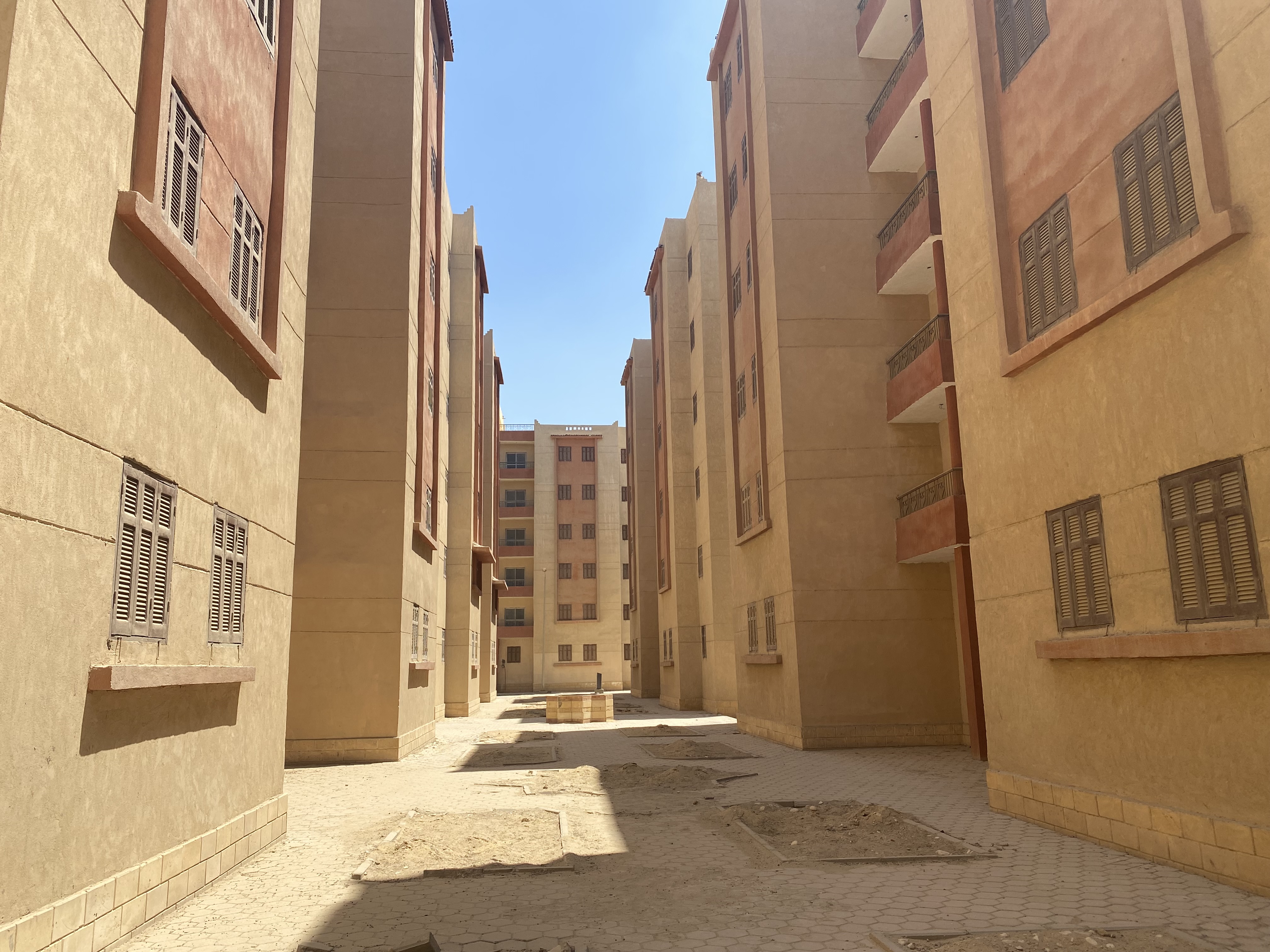 عمارات الإسكان الاجتماعي 44 مدينة تسكنها الأشباح