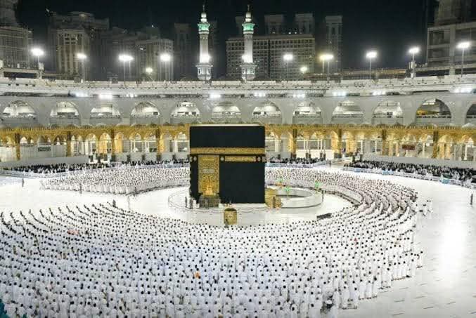 ضوابط جديدة لرحلات العمرة
